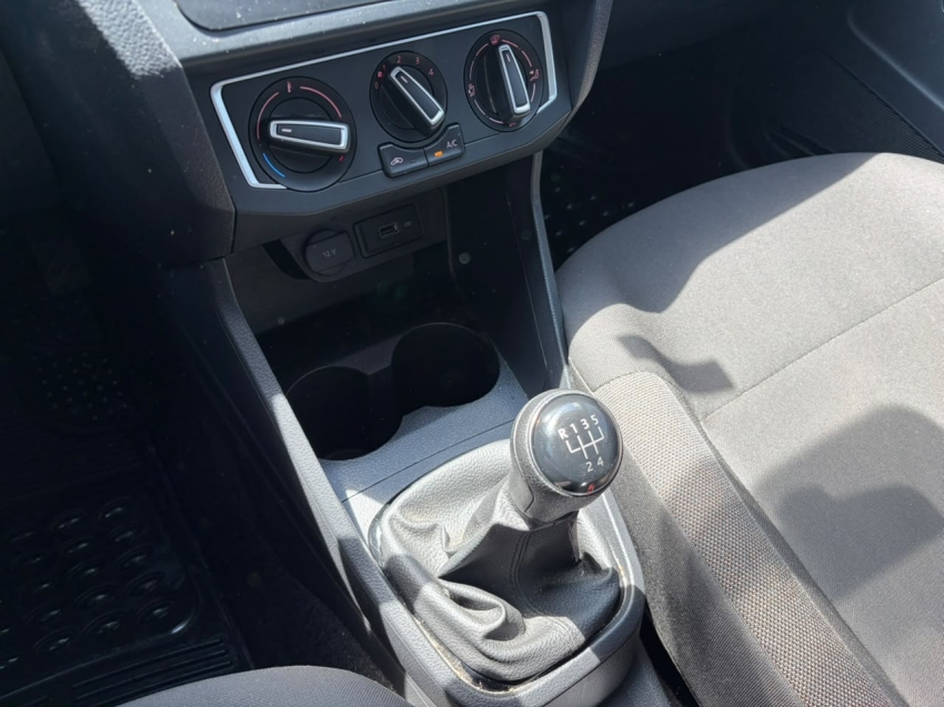 volkswagen saveiro 1.6 msi robust cd 16v flex 2p manual 202614