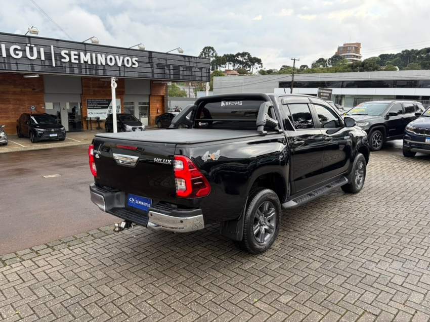 toyota hilux 2.8 d-4d turbo diesel cd sr 4x4 automatico 4p 20256
