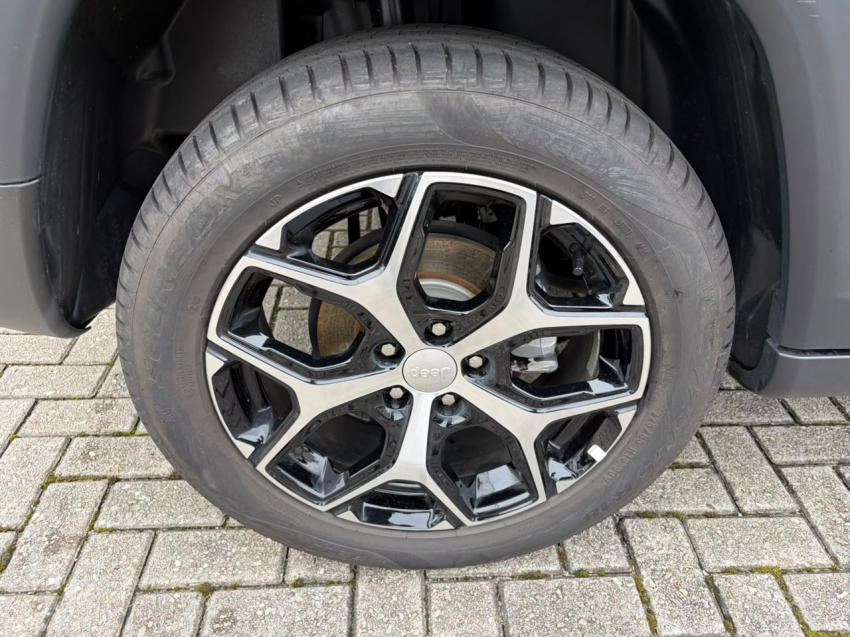 jeep compass 1.3 t270 turbo flex longitude at6 4p automatico 202619
