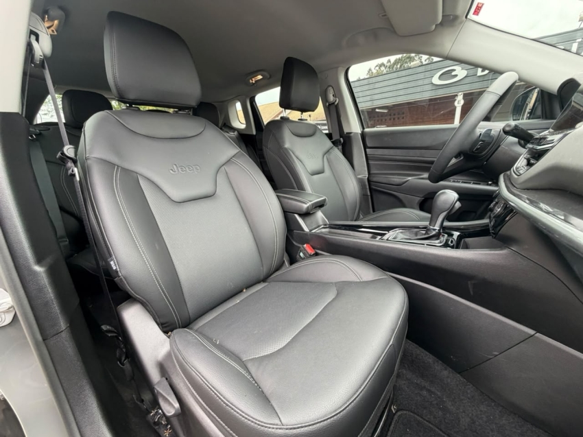 jeep compass 1.3 t270 turbo flex longitude at6 4p automatico 202616