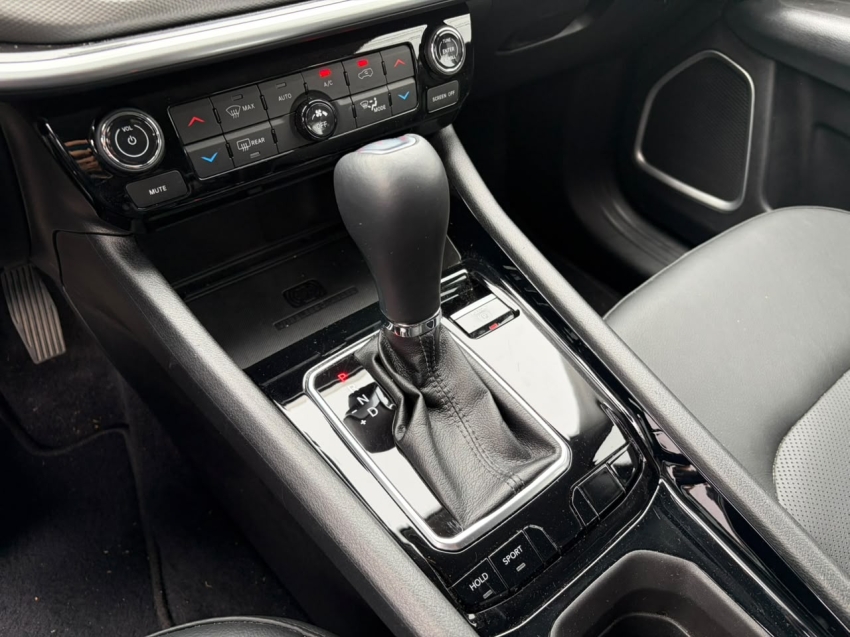 jeep compass 1.3 t270 turbo flex longitude at6 4p automatico 202615