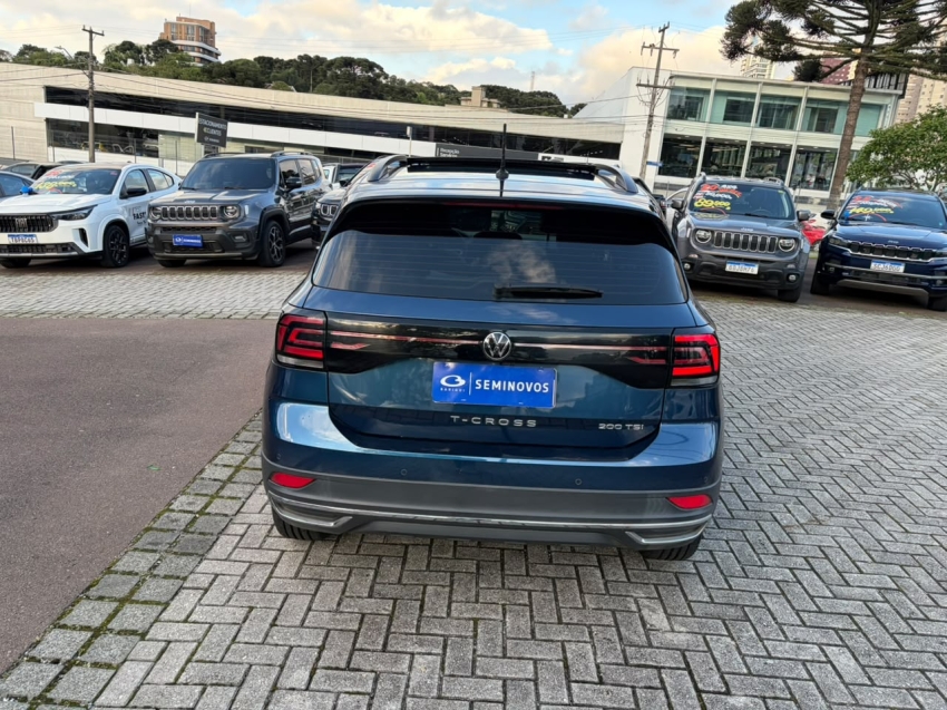 volkswagen t-cross 1.0 200 tsi total flex comfortline automatico 4p 20235
