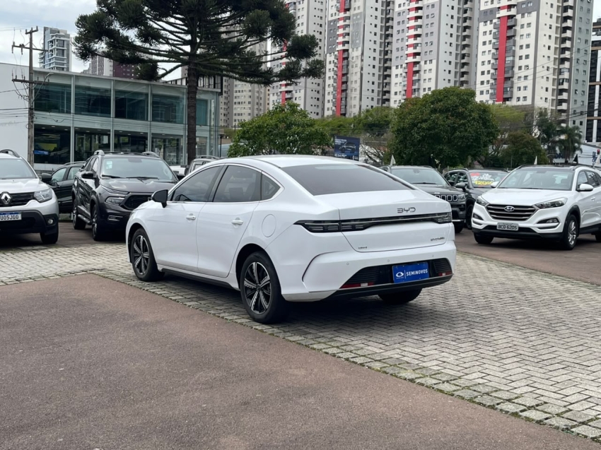 byd king 1.5 dm-i phev gs automatico 2.8 hibrido 4p 20254