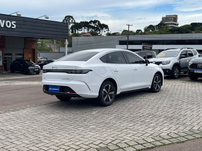 byd king 1.5 dm-i phev gs automatico 2.8 hibrido 4p 20256