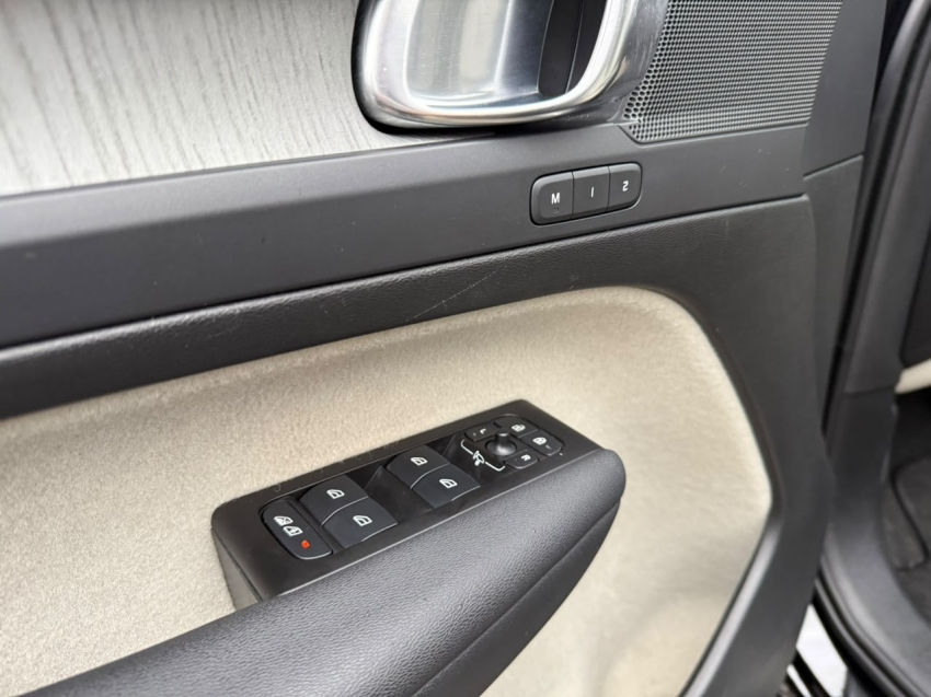 volvo xc40 1.5 t5 recharge inscription geartronic hibrido 4p automatico 202119