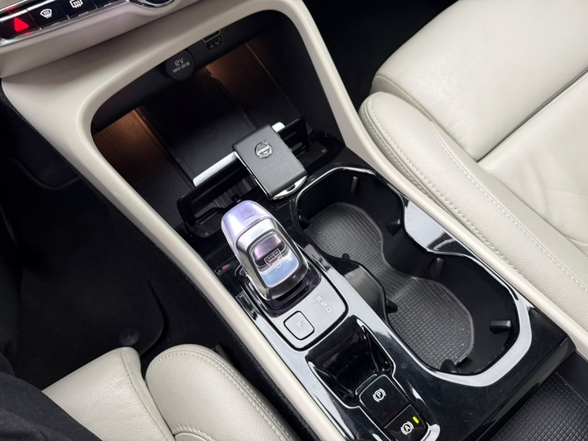 volvo xc40 1.5 t5 recharge inscription geartronic hibrido 4p automatico 202115