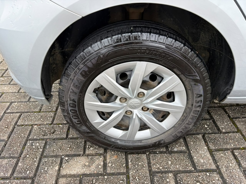 volkswagen gol 1.0 12v mpi totalflex 4p manual flex 202217