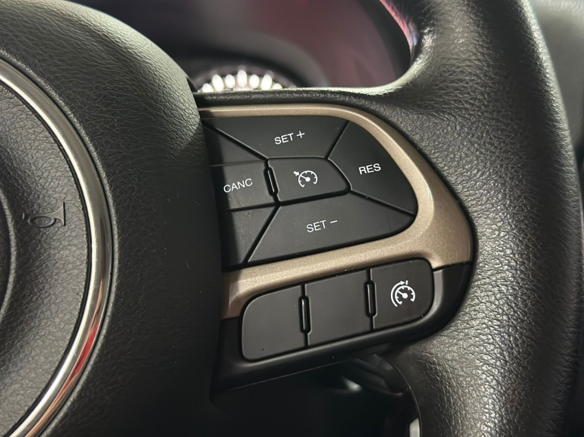 jeep renegade 1.8 16v flex 4p automatico 201812