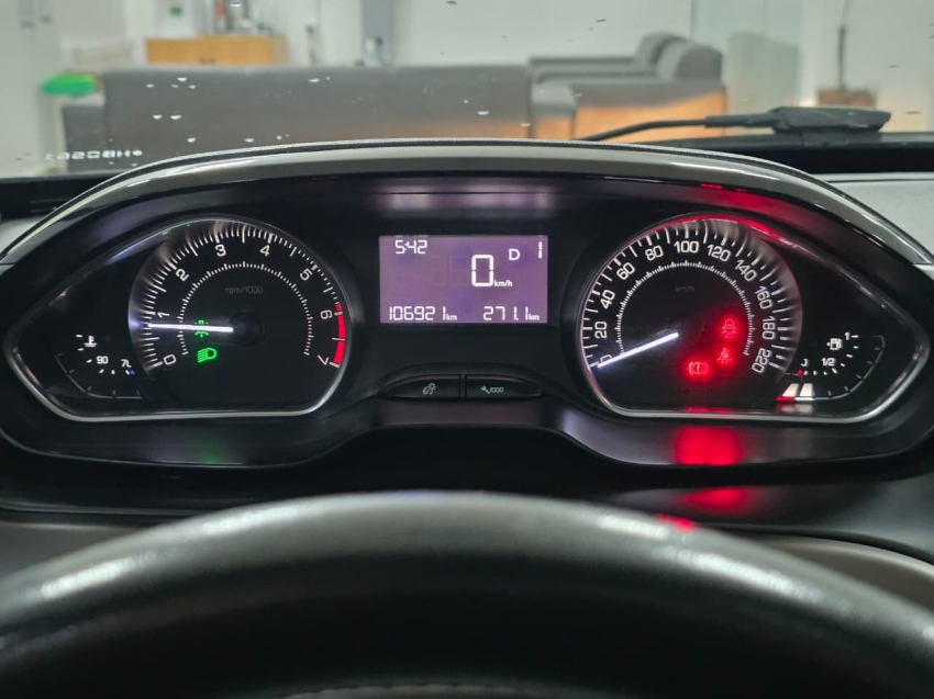 peugeot 2008 1.6 16v flex griffe 4p automatico 20178