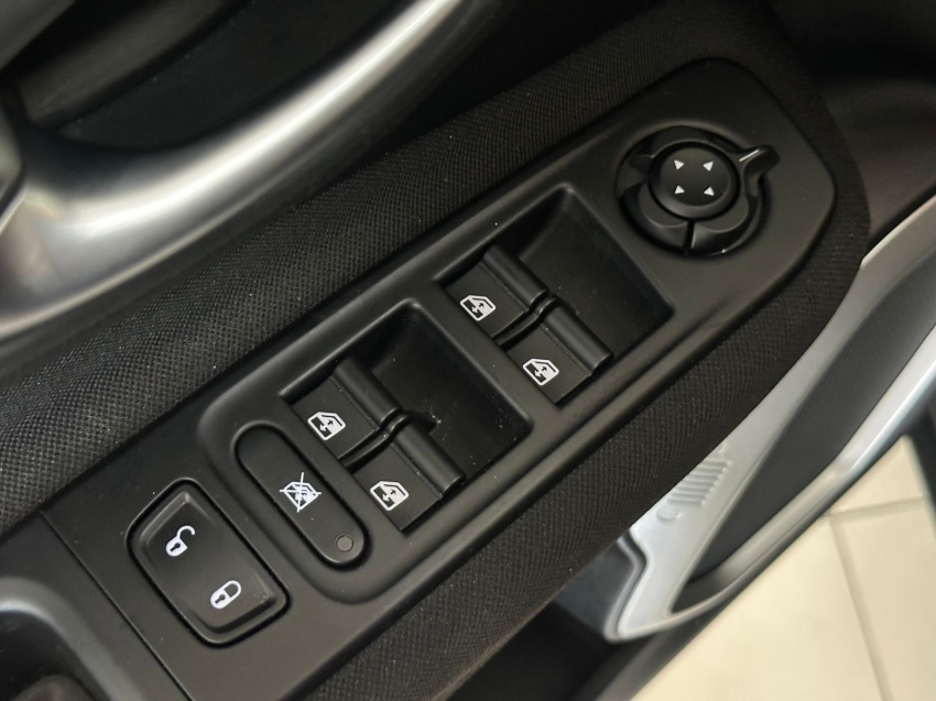 jeep renegade 1.8 16v flex sport 4p automatico 202016