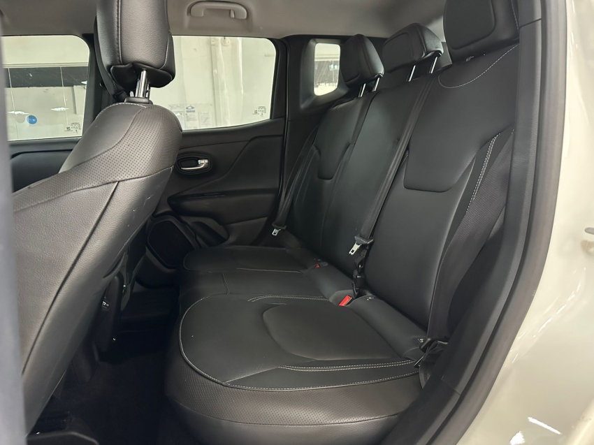 jeep renegade 1.3 t270 turbo flex longitude at6 4p automatico 2023
