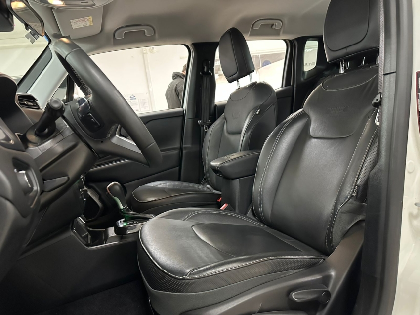 jeep renegade 1.3 t270 turbo flex longitude at6 4p automatico 2023