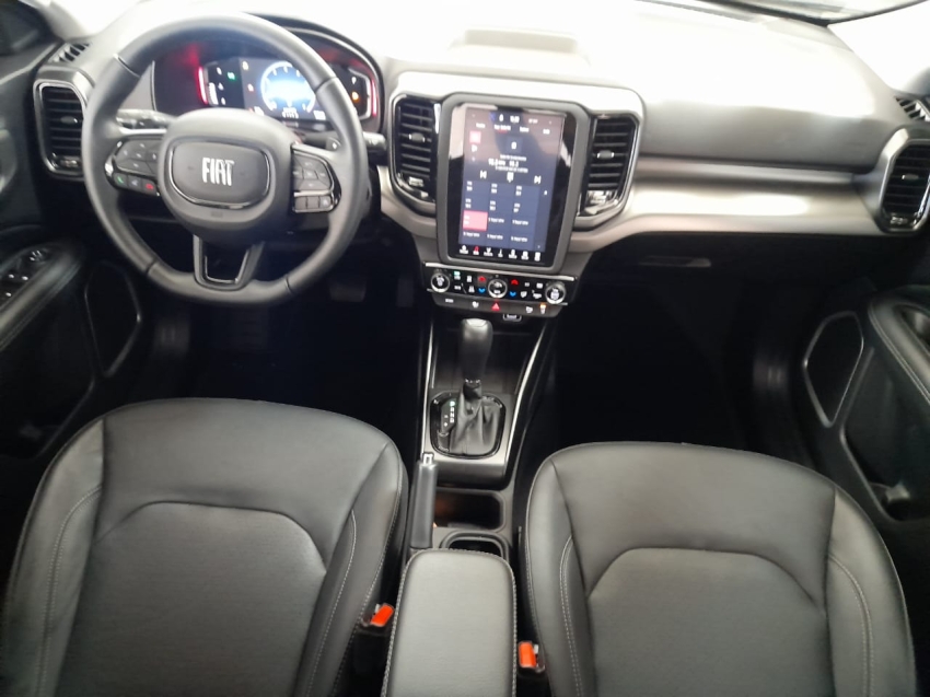 fiat toro 1.3 turbo 270 flex volcano at6 4p automatico 2024
