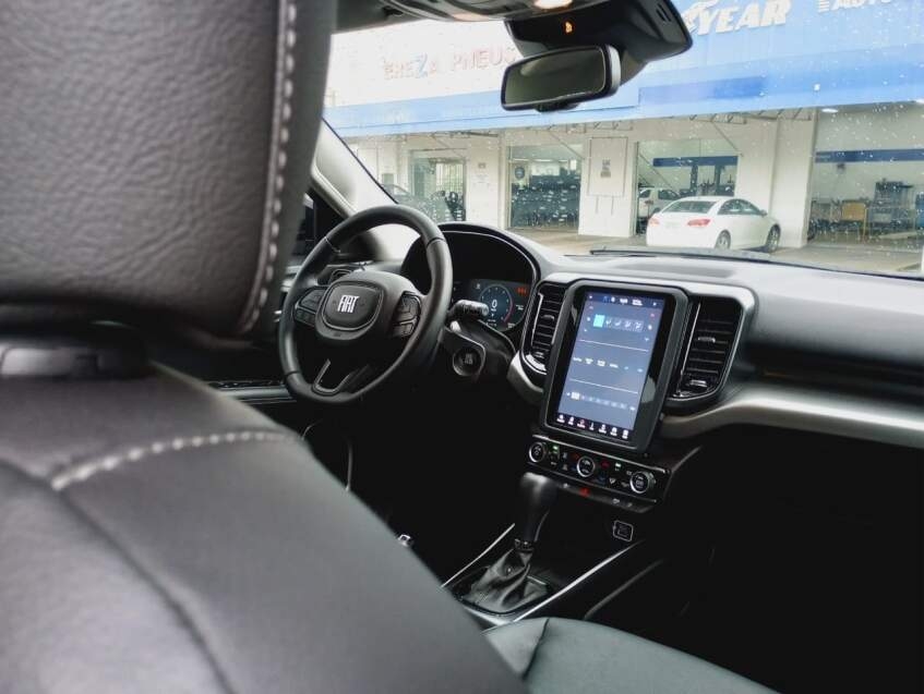 fiat toro 1.3 turbo 270 flex volcano at6 2024
