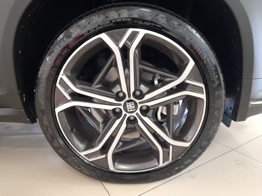 fiat fastback 1.3 turbo 270 flex limited edition at6 4p automatico 2024