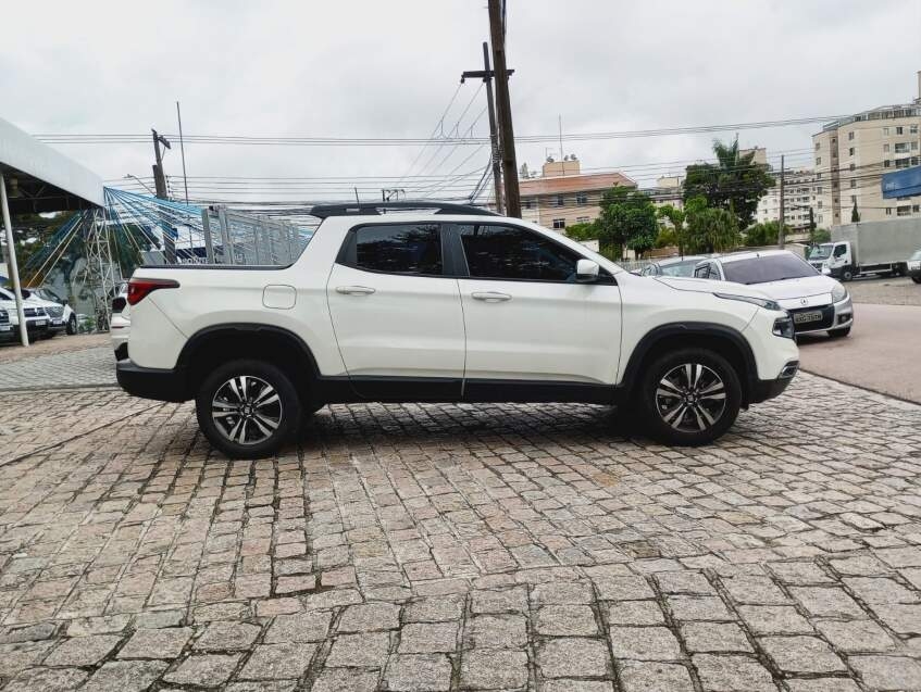fiat toro 1.3 turbo 270 flex freedom at6 2024