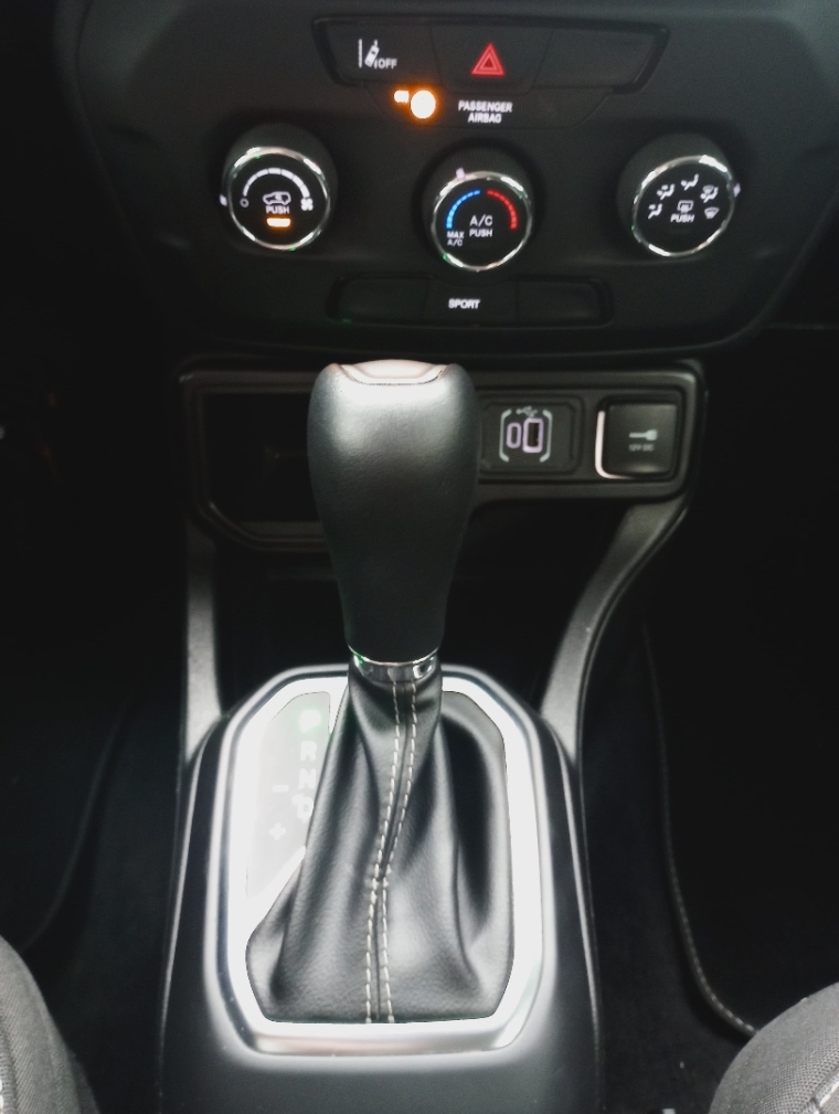 jeep renegade 1.3 t270 turbo flex sport at6 2023