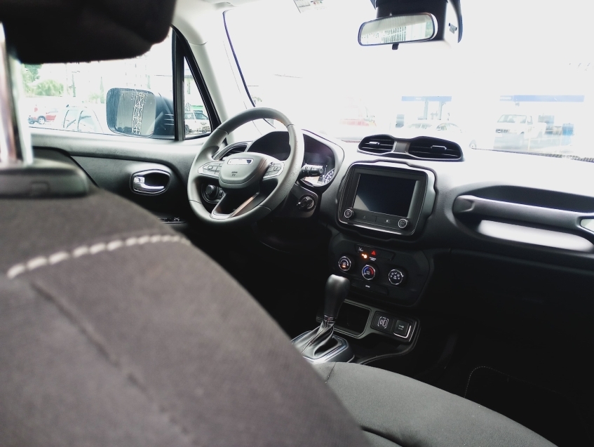 jeep renegade 1.3 t270 turbo flex sport at6 2023