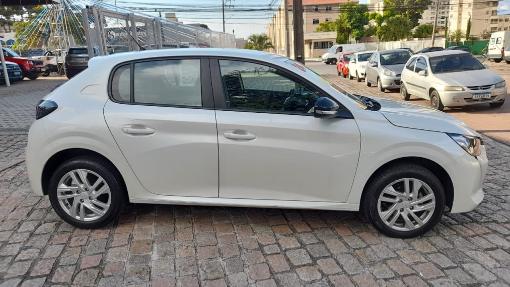 peugeot 208 1.6 16v flex active at6 2024