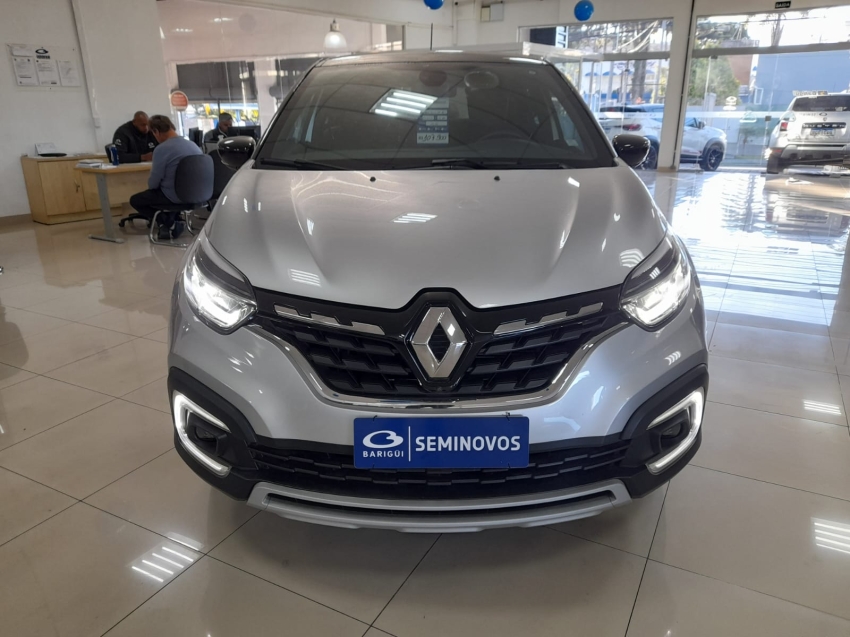renault captur 1.3 tce flex iconic x-tronic 4p automatico 2023