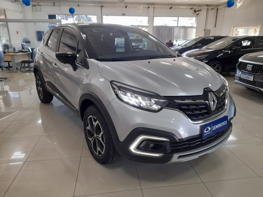 renault captur 1.3 tce flex iconic x-tronic 4p automatico 2023