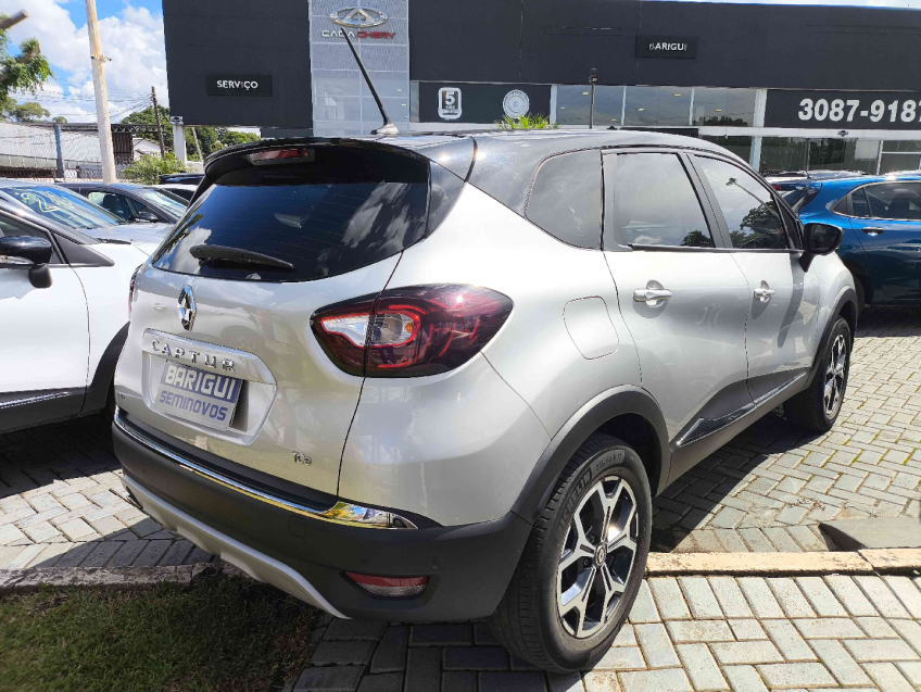 renault captur 1.3 tce flex iconic x-tronic 2023