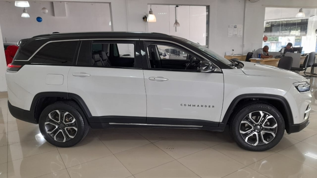 jeep commander 1.3 t270 turbo flex limited at6 2023
