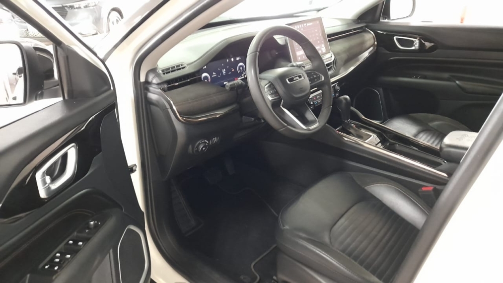jeep commander 1.3 t270 turbo flex limited at6 2023