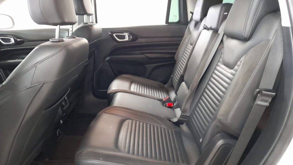 jeep commander 1.3 t270 turbo flex limited at6 2023