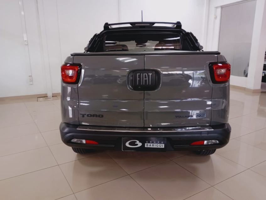 fiat toro 1.3 turbo 270 flex volcano at6 2023