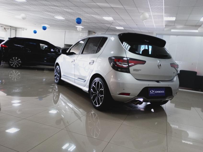 renault sandero 2.0 16v hi-flex rs manual 2021