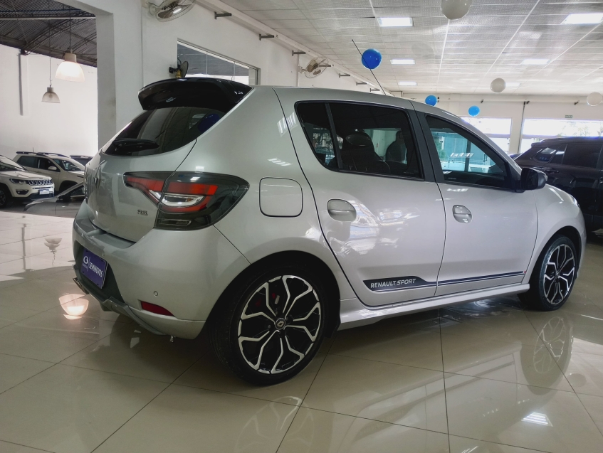 renault sandero 2.0 16v hi-flex rs manual 2021