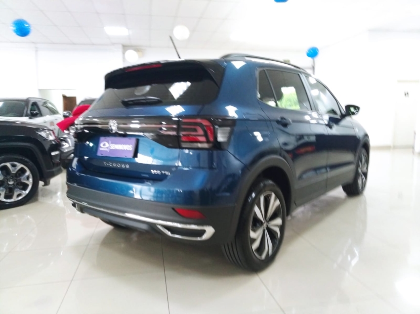 volkswagen t-cross 1.0 200 tsi total flex comfortline automatico 4p 2024
