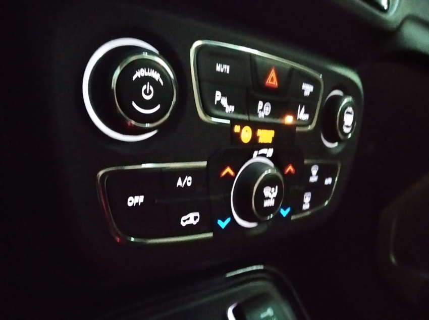 jeep compass limited 4x2 2.0 16v at6 flex automatico 2019/19