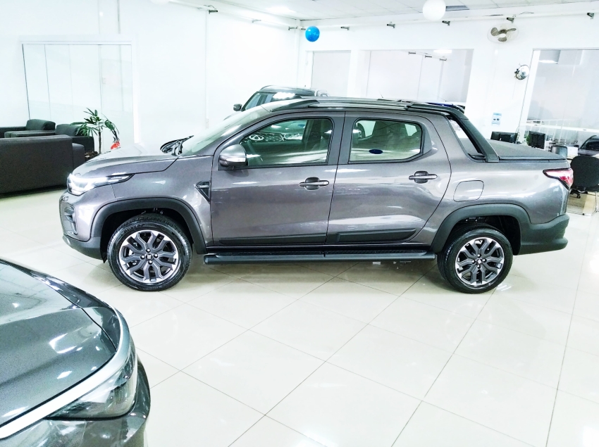 fiat strada 1.0 flex automatico 2025