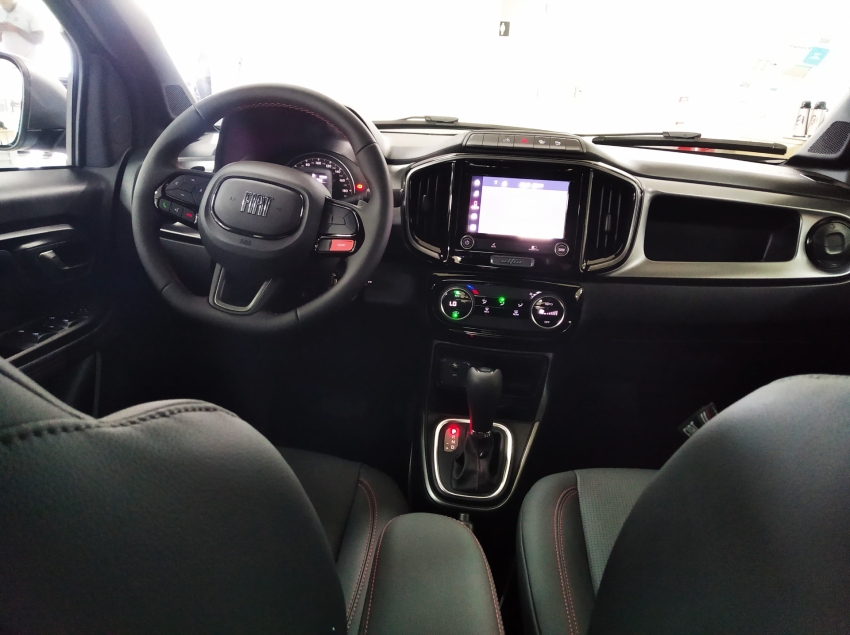 fiat strada 1.0 flex automatico 2025