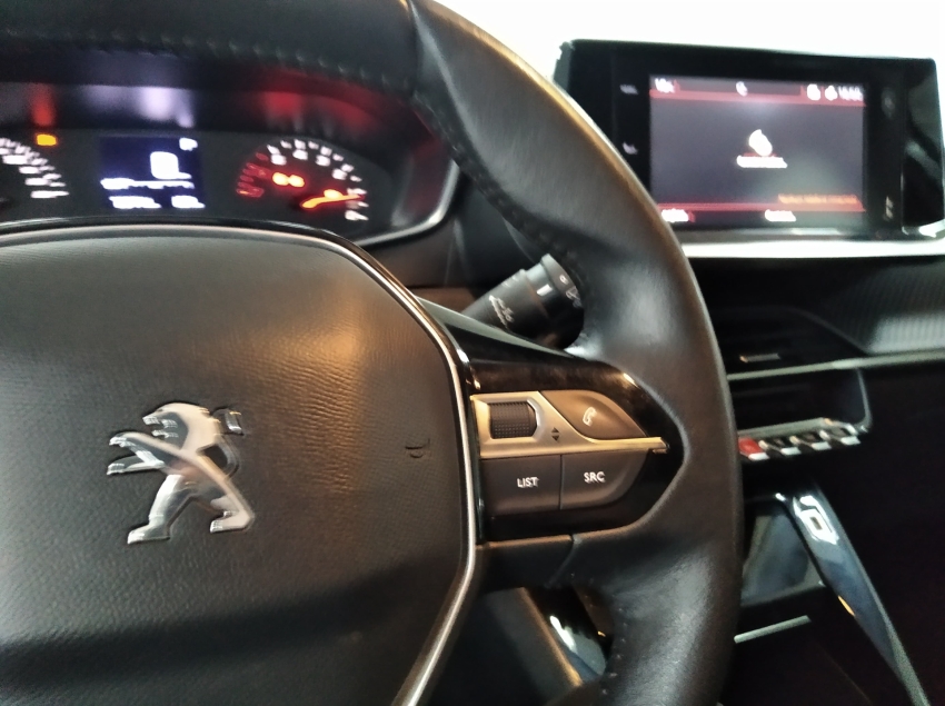 peugeot 208 1.6 flex automatico 2022
