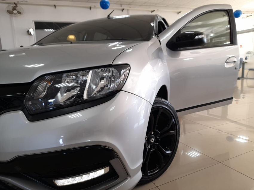 renault sandero 2.0 16v hi-flex rs manual flex 4p 2016