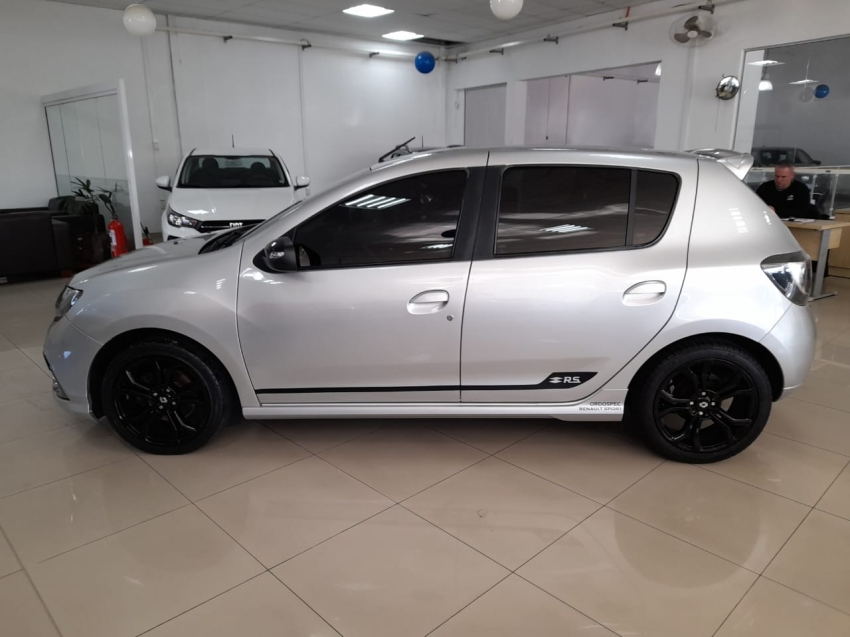 RENAULT SANDERO 2.0 16V HI-FLEX RS MANUAL FLEX 4P 2016