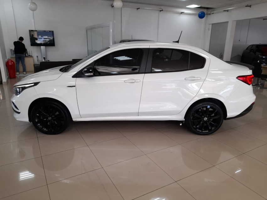 FIAT CRONOS 1.8 E.TORQ FLEX HGT AT6 4P AUTOMATICO 2020