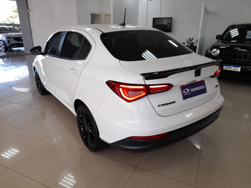 fiat cronos 1.8 e.torq flex hgt at6 4p automatico 2020