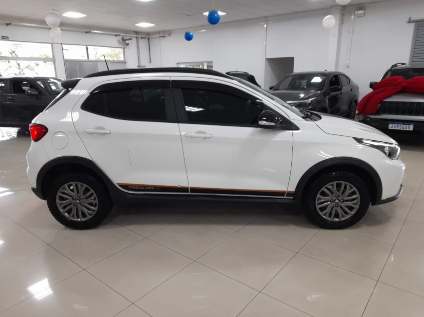 fiat argo 1.3 firefly flex trekking manual 4p 2023