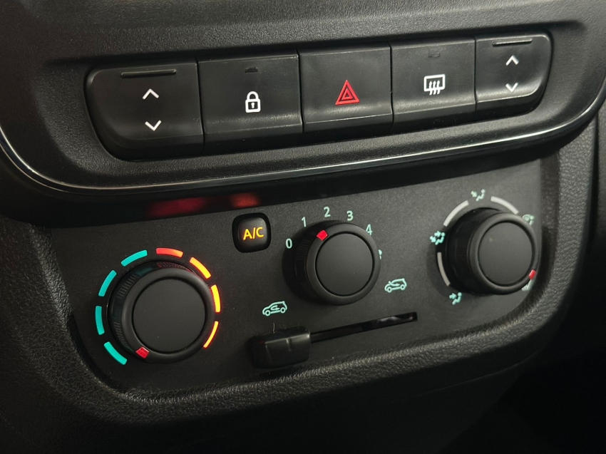 renault kwid 1.0 12v sce flex zen manual 4p 20249