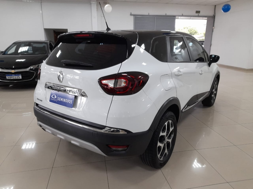 renault captur 1.6 16v sce flex intense x-tronic 4p automatico 2020