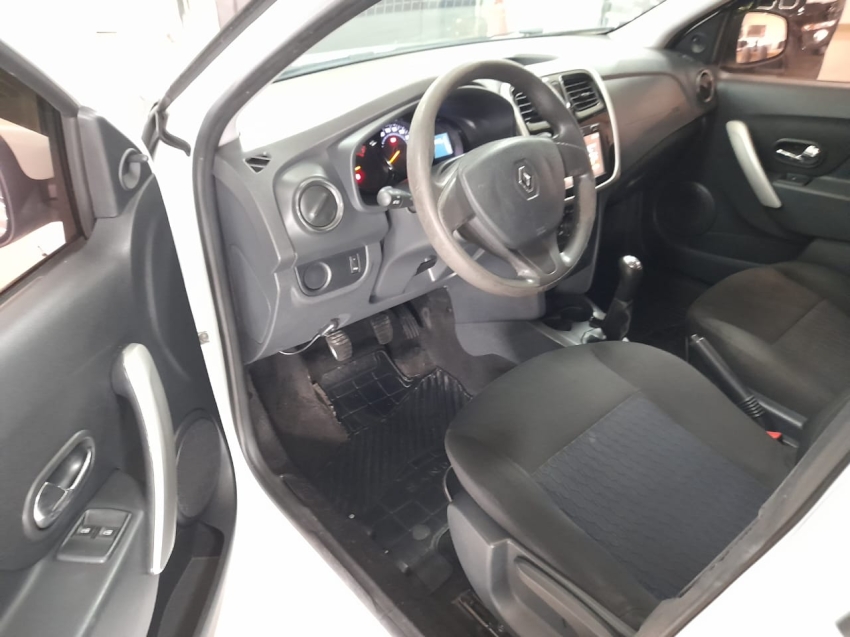 renault sandero 1.6 expression 8v flex 4p manual 2017