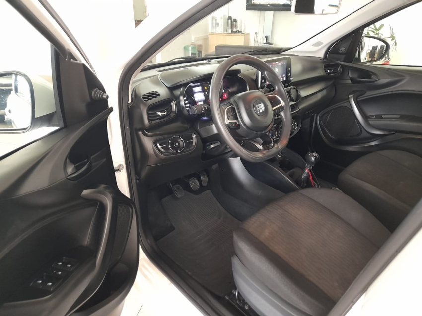 fiat cronos 1.3 firefly flex drive manual 4p 2022