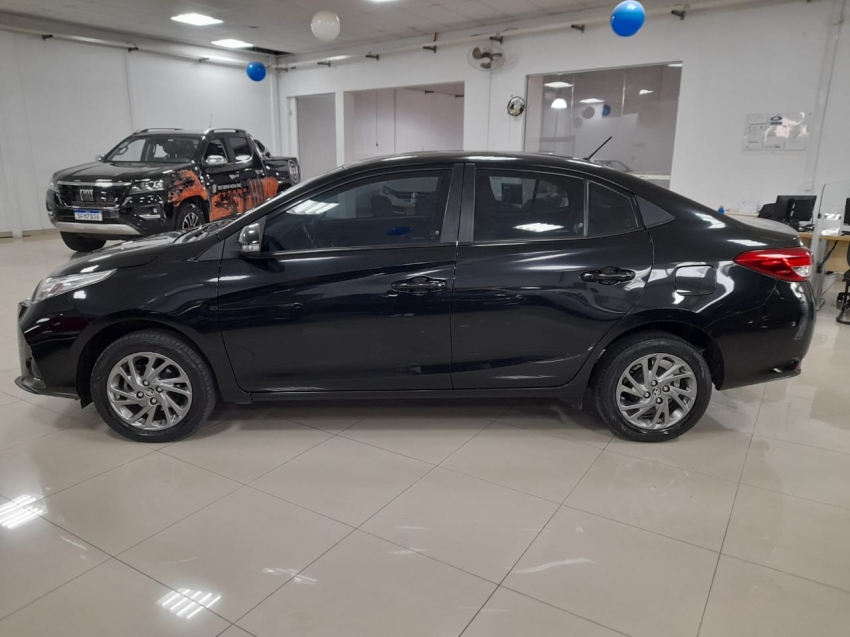 toyota yaris 1.5 16v flex sedan xs connect multidrive 4p automatico 2023