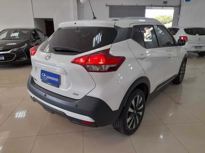 nissan kicks 1.6 16v flexstart sv 4p xtronic flex automatico 2021