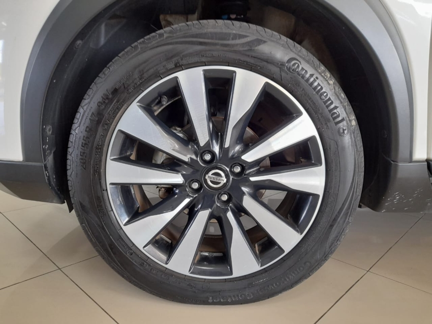 nissan kicks 1.6 16v flexstart sv 4p xtronic flex automatico 2021