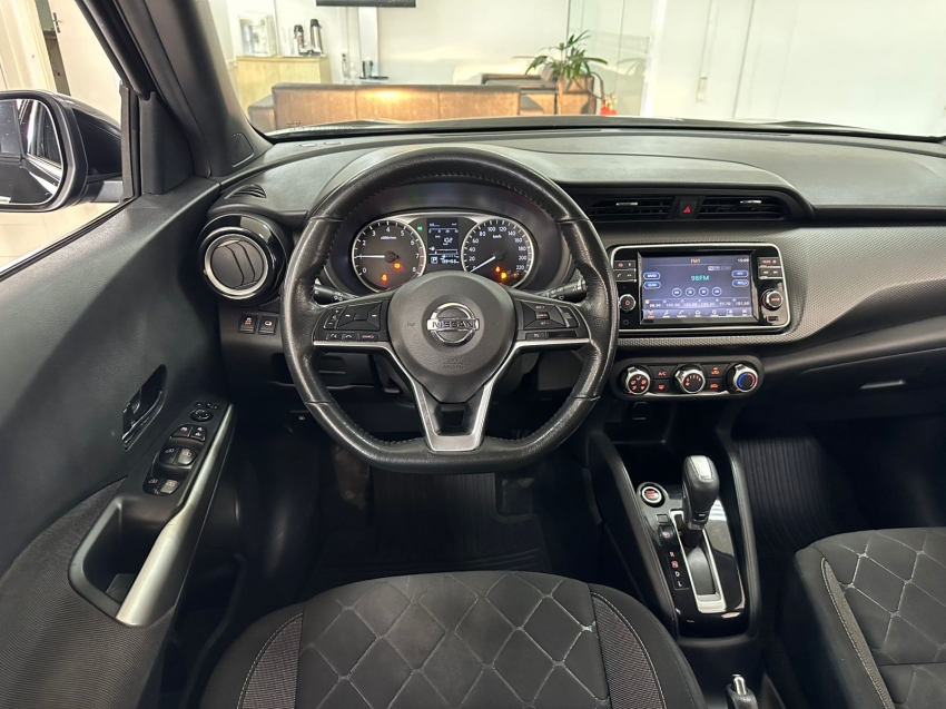 nissan kicks 1.6 16v flexstart sv 4p xtronic flex automatico 2021